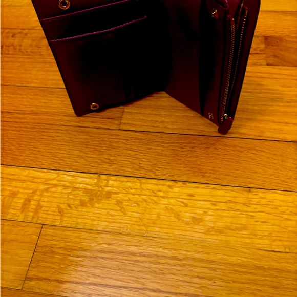 Micheal Kors - Picture 9 of 10